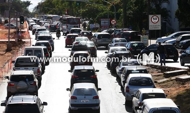 Primeira parcela e cota única do IPVA começam a vencer na segunda-feira (18)