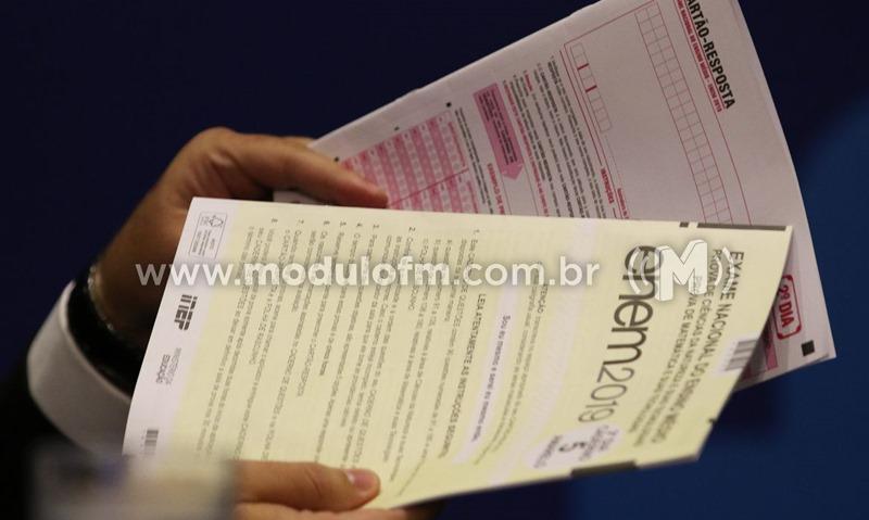 Alunos já podem consultar seus resultados no Enem após...