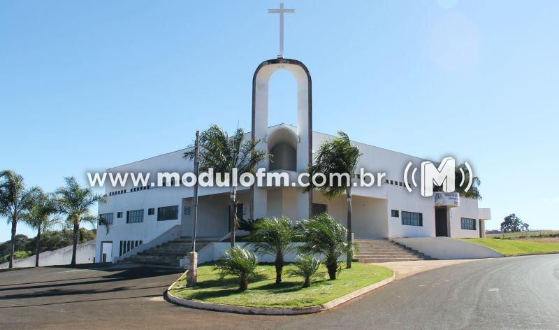 Festa de Nossa Senhora da Cabeça acontece de 22 a 31 de julho em Perdizes
