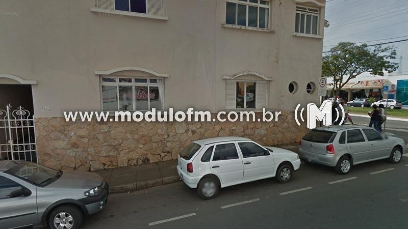Sem interessados: nenhuma empresa participa de licitação para estacionamento...