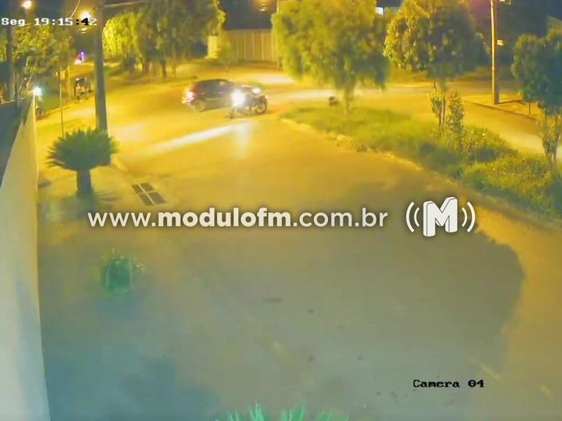 Veja o vídeo: Polícia busca motorista que atropelou casal de motociclistas e fugiu sem prestar socorro em Patrocínio