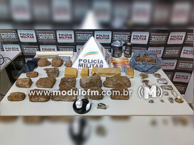 Polícia Militar intercepta veículo com drogas e prende suspeitos em Patrocínio
