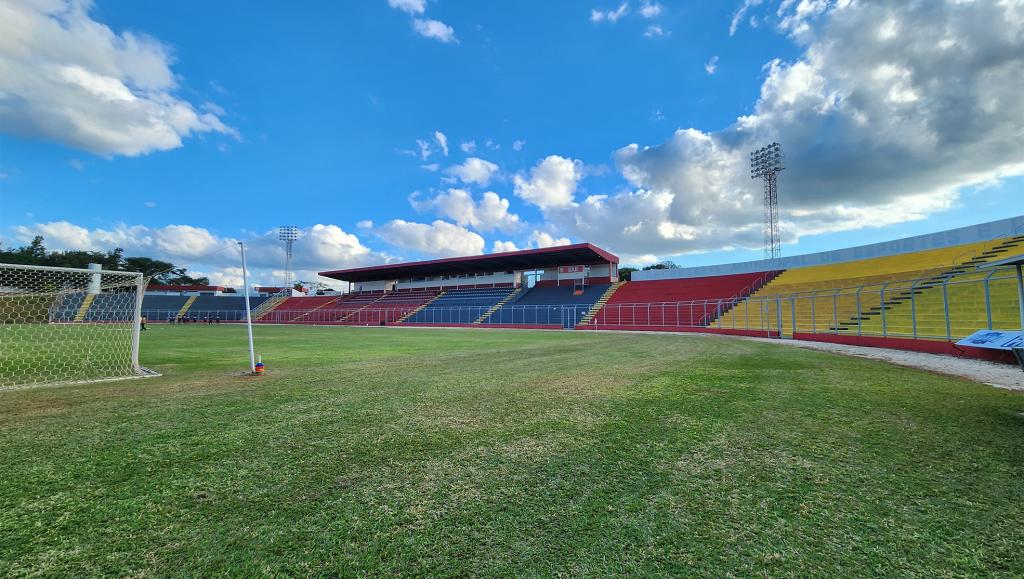 Liberada a venda de cerveja em jogos do CAP...