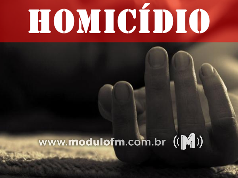 Homem de 30 anos é morto com vários tiros...