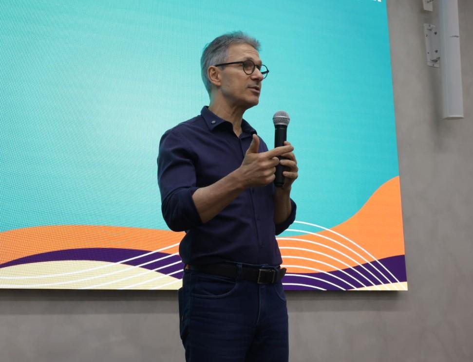 Zema cancela presença, mas inauguração do PACS e CEO...