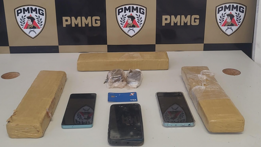 Três pessoas são presas após perseguição e apreensão de drogas na BR-365, em Patrocínio