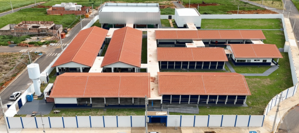 Escola municipal é inaugurada no bairro Morada Nova e amplia vagas na...