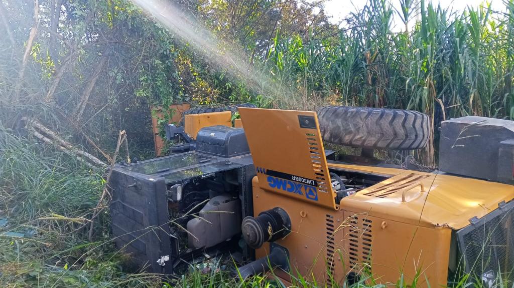 Imagem 6 do post Acidente envolvendo sete veículos deixa três feridos na MGC-354, em Patos de Minas
